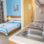 Harriet Apartament Haraki