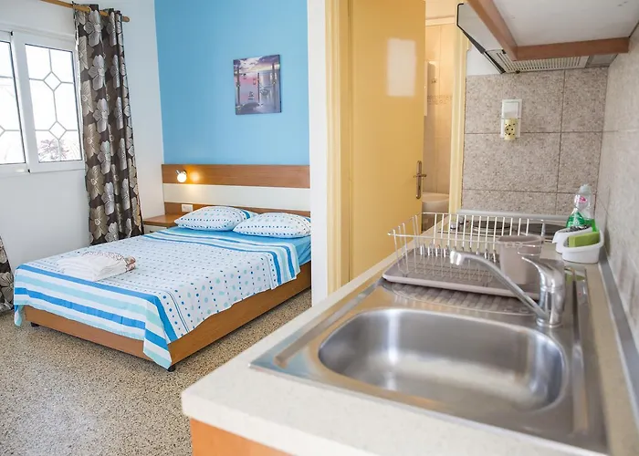 Harriet Apartament Haraki